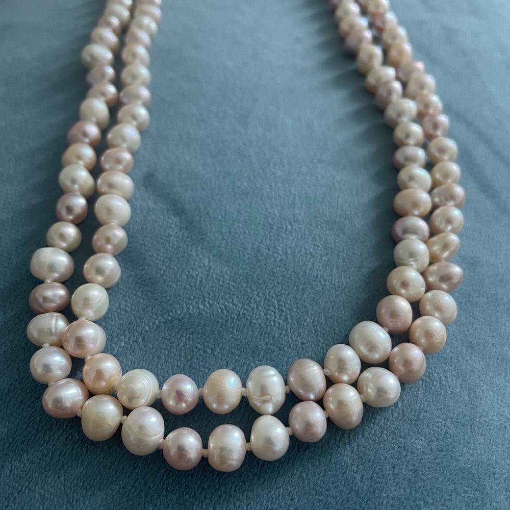 Long pearl necklace - single or double chain